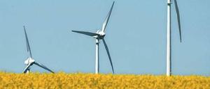 Wie viele Windräder jährlich errichtet werden sollen, ist zwischen Bund und Ländern noch umstritten.