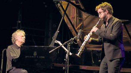 Musik unter den Himmeln von Ornette Coleman. Joachim Kühn und Émile Parisien im Kesselhaus. 
