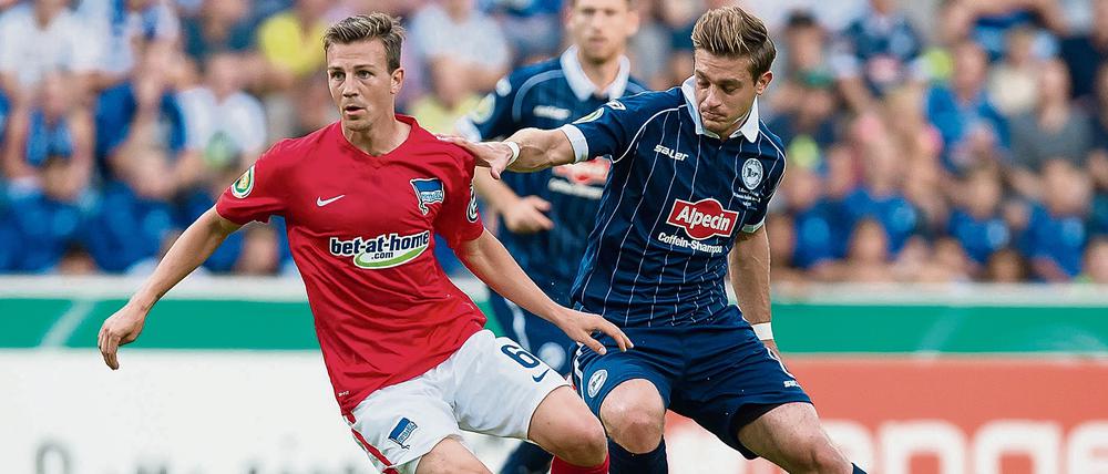 Berlins Vladimir Darida (links) ist einer von drei Bundesliga-Profis im tschechischen EM-Kader.