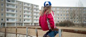 Fast jedes siebte Kind in Deutschland ist abhängig von Hartz-IV-Leistungen der Eltern. 