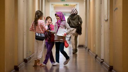 Neues Leben in Berlin. Mehrere zehntausenden Mensch sind mittlerweile als Flüchtlinge anerkannt worden.