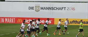 Die deutsche Nationalelf spielt bis 2022 auch für den Privatsender RTL