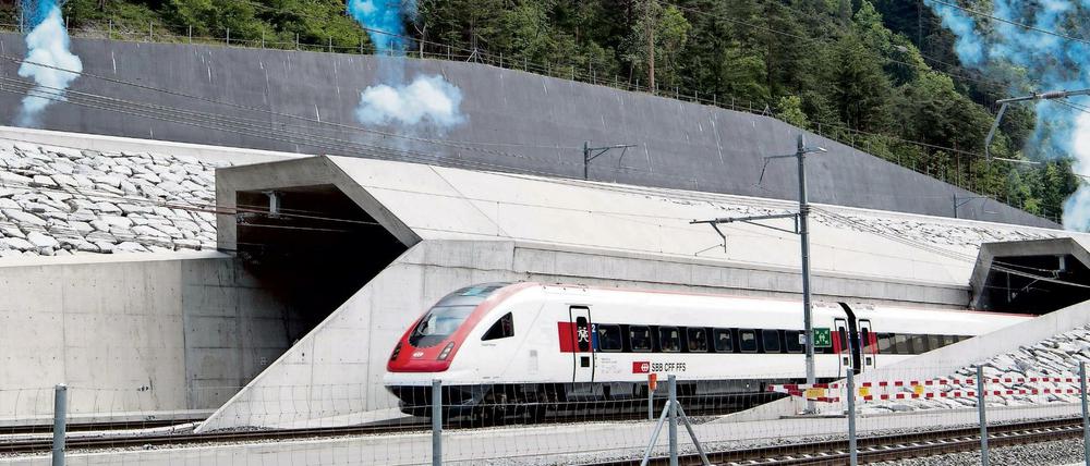 Mit 57 Kilometern ist der Gotthard-Tunnel der längste der Welt. 