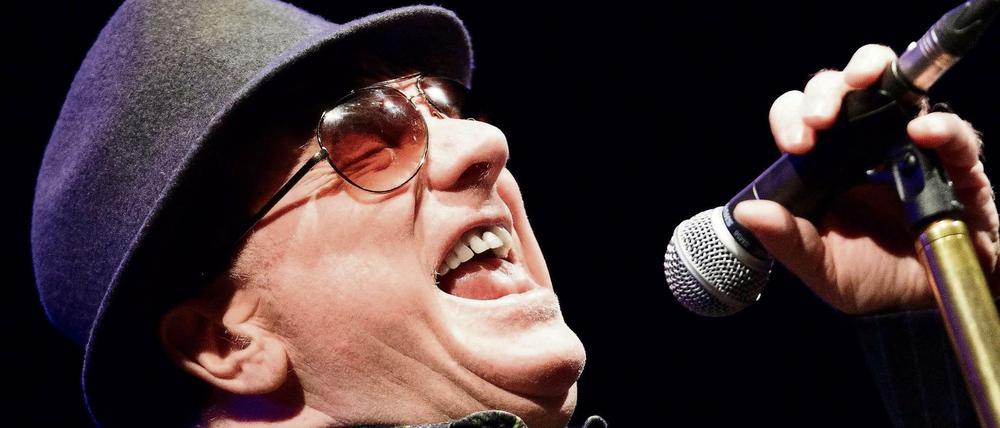 Bluesman. Van Morrison, 2015 bei einem Konzert in Wien fotografiert.