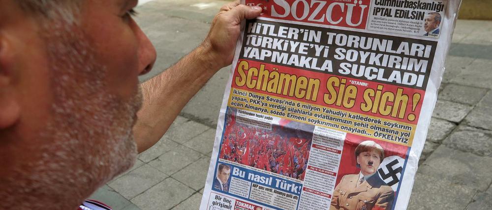 Die nationalistische Zeitung "Sözcü" ging Kanzlerin Angela Merkel nach dem fast einstimmigen Beschluss des Bundestages hart an.