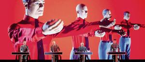Die Urheber. Die Band Kraftwerk pocht auf ihre Rechte an einer kurzen Musiksequenz.