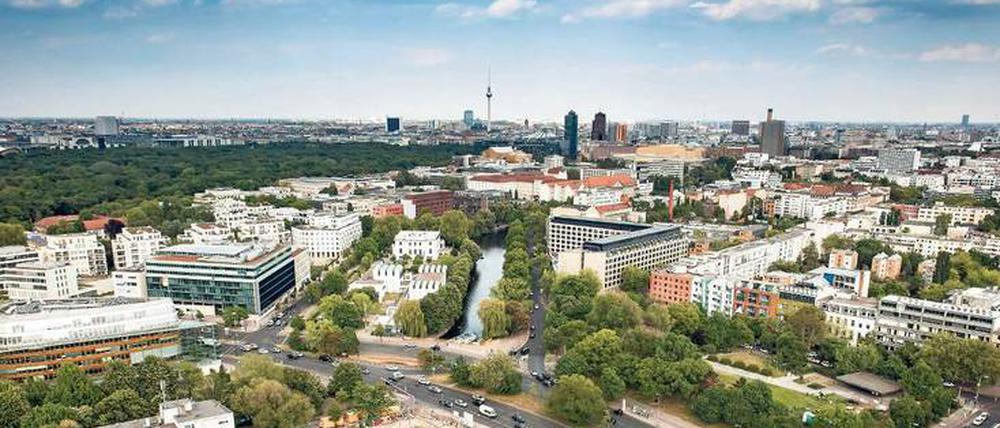 Erst in die Tiefe, dann in die Höhe: Die beiden Garagengeschosse sind bereits weitgehend fertig.