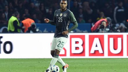 Jonathan Tah könnte den verletzten Antonio Rüdiger bei der EM ersetzen.  