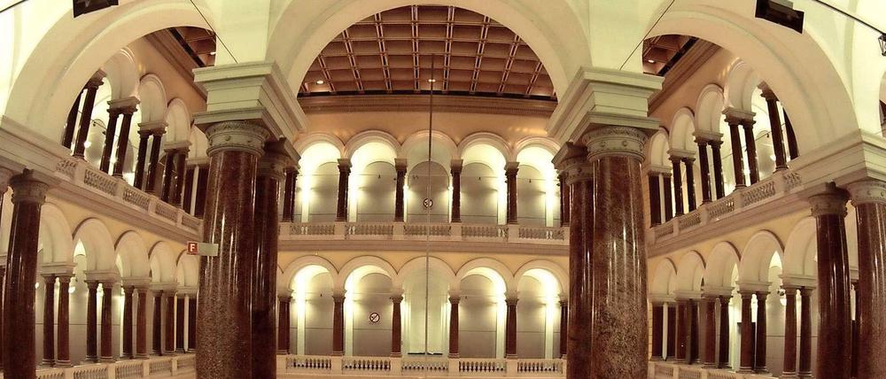 Vier Pfeiler. Die Gruppen an der TU Berlin sollen im Erweiterten Akademischen Senat gleich stark vertreten sein, wünschen sich manche. Das Foto zeigt den Lichthof der TU.