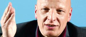 Der Intendant des Volkstheaters Rostock, Sewan Latchinian, muss gehen. 