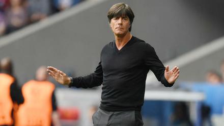 Der Bundestrainer flippt nach einem 3:0 gegen die Slowakei nicht aus. Die dicken Brocken kommen erst jetzt.