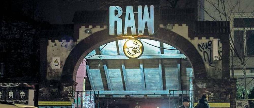 Kontrastprogramm. Das RAW-Areal ist bei Partygängern, Touristen und Kreativen beliebt. Es ist allerdings auch ein Kriminalitätsschwerpunkt.