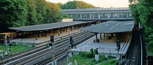 Blick auf den S-Bahnhof Westkreuz.