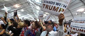 Anhänger des US-Präsidentschaftskandidaten Donald Trump