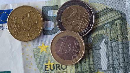 Unternehmen mit Tarifbindung zahlen überdurchschnittlich oft Urlaubsgeld.