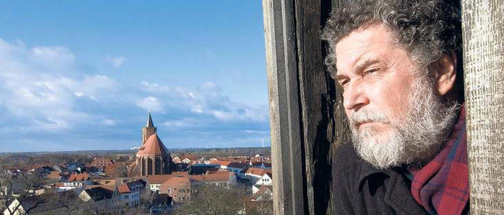 Ins Weite blicken. Richard Pietraß.