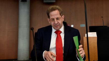 Verfassungsschutzpräsident Hans-Georg Maaßen am Donnerstag im Saal des Paul-Löbe-Hauses in Berlin.