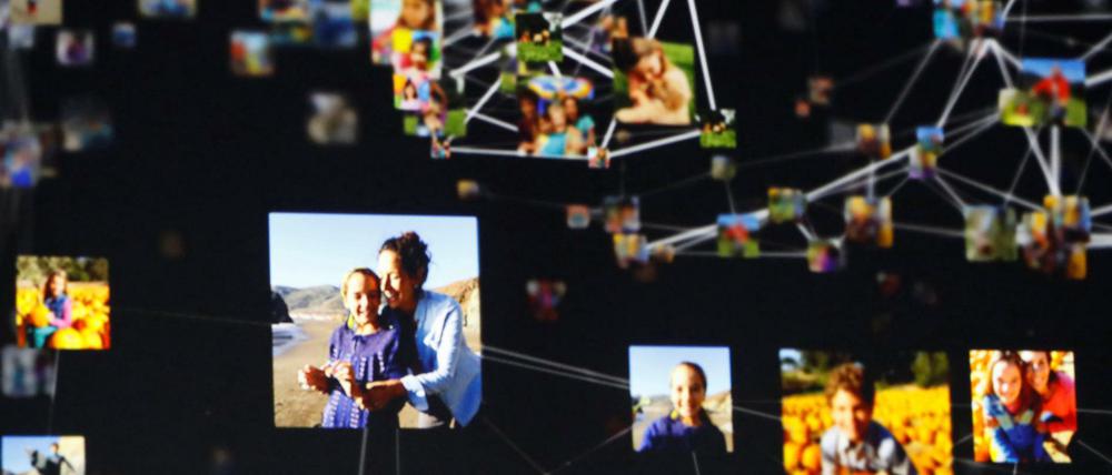 Auch Apples Foto-App soll interaktiver werden. Manager Craig Federighi stellt vor, wie.