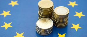 Die Europäische Zentralbank kauft die Märkte leer, hinzu kommt die Angst vor dem Brexit: Investoren sehnen sich nach Sicherheit. 