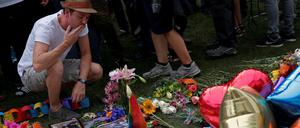 Gedenken an die Opfer des Massakers in Orlando