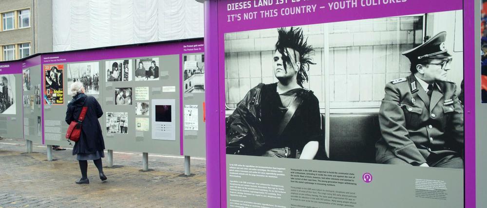Auf dem Weg zur friedlichen Revolution. Die neue Ausstellung setzt auf die Kraft der Bilder.