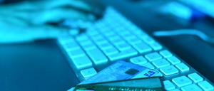 Viele Verbraucher fühlen sich im Netz nicht sicher.