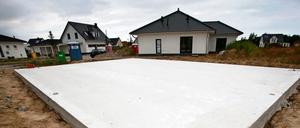 Das freistehende Eigenheim ist immer noch das Traumhaus vieler Deutscher - der Staat gibt aber wenig dazu.