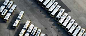 Spandau ist der größte Busknotenpunkt der BVG in Berlin.