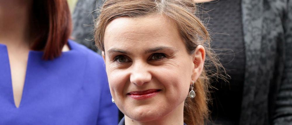 Die Labour-Abgeordnete Jo Cox erlag ihren Verletzungen nach einem Angriff im Brexit-Wahlkampf.