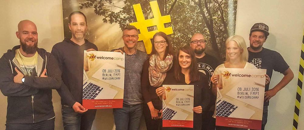 Die Organisatoren des "WelcomeCamps" v.l.n.r. Henry Schröder, Stefan Neben, Stephan Levin, Pamela Unterberger, Anica Harder, Marc Breidbach, Svenja Goebel, Bastian Koch.