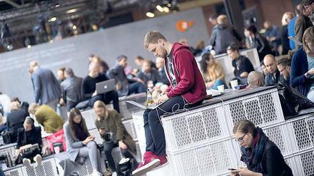 Berlin, Stadt des Fortschritts. Stimmt – allerdings nur außerhalb der Verwaltung. Mit „Nachdruck und Zeitdruck“ sei an der Digitalisierung zu arbeiten, heißt es von der Stiftung Zukunft Berlin. 