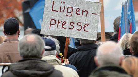 Journalisten glauben zu wissen, was ihre Leser wollen. Doch auch "Lügenpresse"-Rufe lassen Zweifel aufkommen.