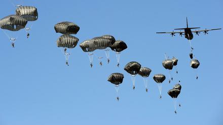 Manöver „Anakonda 2016“: Mehr als 30 000 Soldaten aus Nato-Partner-Staaten proben derzeit in Polen den Ernstfall – einen Angriff auf die Allianz. 