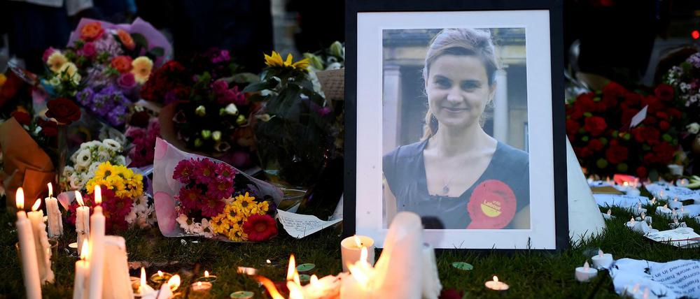 Trauer um Jo Cox: Die 41-jährige Labour-Abgeordnete wurde am Donnerstag getötet.