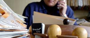 Berlin muss bei der Besoldung seiner Beamten nachbessern.