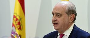 Innenminister Jorge Fernández Díaz leugnet die Gespräche nicht, die Bänder seien aber manipuliert.