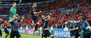 Der Jubel war riesig bei den Albanern nach dem Spiel gegen Rumänien.