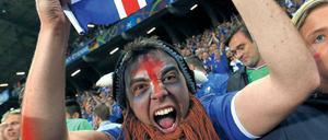 Voll Troll. Ein isländischer Arbeitnehmer im Nebenjob.