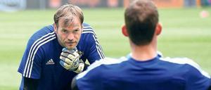 Aus dem Tief. Roy Carroll hat schwere Zeiten hinter sich. Foto: dpa/Zborowski
