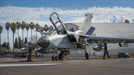Ein Tornado der Bundeswehr an der Militärbasis im türkischen Incirlik 