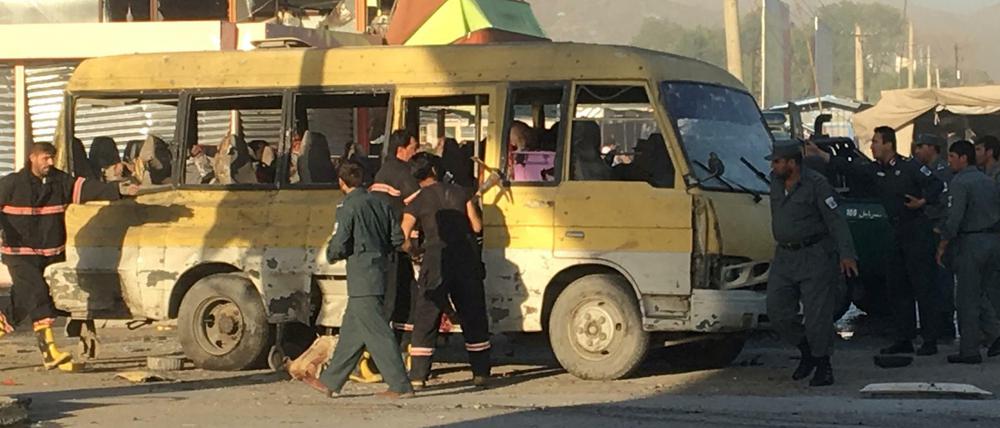 14 Menschen kam bei dem Angriff auf einen Kleinbus mit Sicherheitskräften an Bord ums Leben.