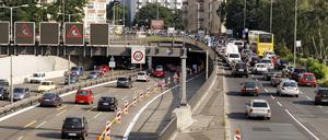 Der Rathenautunnel wird an den kommenden Abenden gesperrt. Gearbeitet wird aber auch auf der Trasse. 
