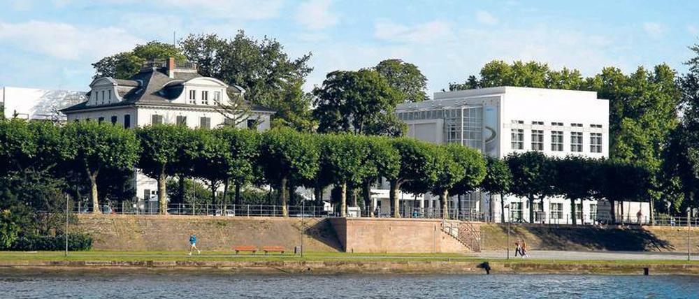 Das Museum für Angewandte Kunst am Museumsufer in Frankfurt am Main.