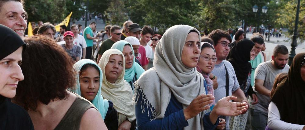 Flüchtlingsfrauen demonstrieren am 16. Juni 2016 in Athen.