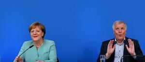 Angela Merkel und Horst Seehofer am Samstag in Potsdam.