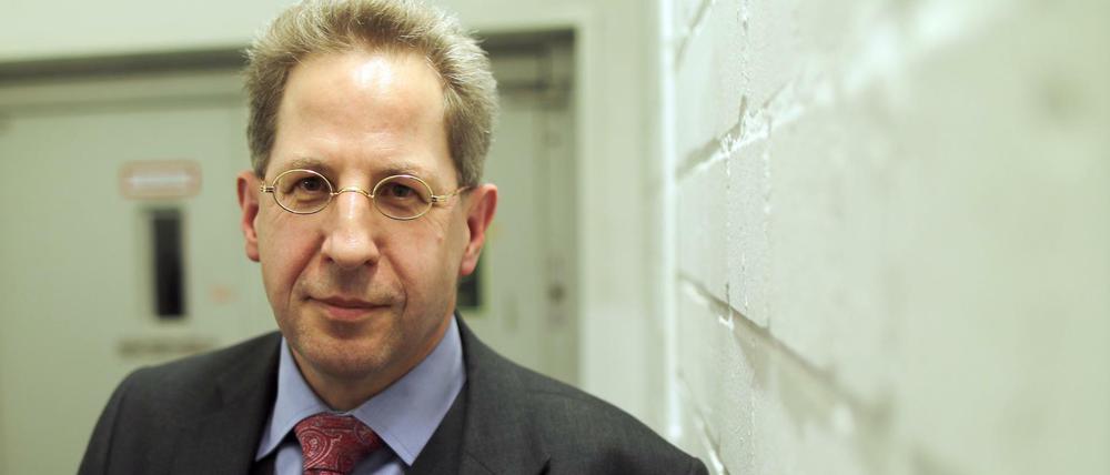 BfV-Präsident Hans-Georg Maaßen wird wegen der Ermittlungen im Fall Corelli heftig kritisiert. 
