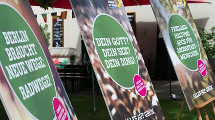 Ihr Wahlkampf: "Dein Gott? Dein Sex? Dein Ding!"