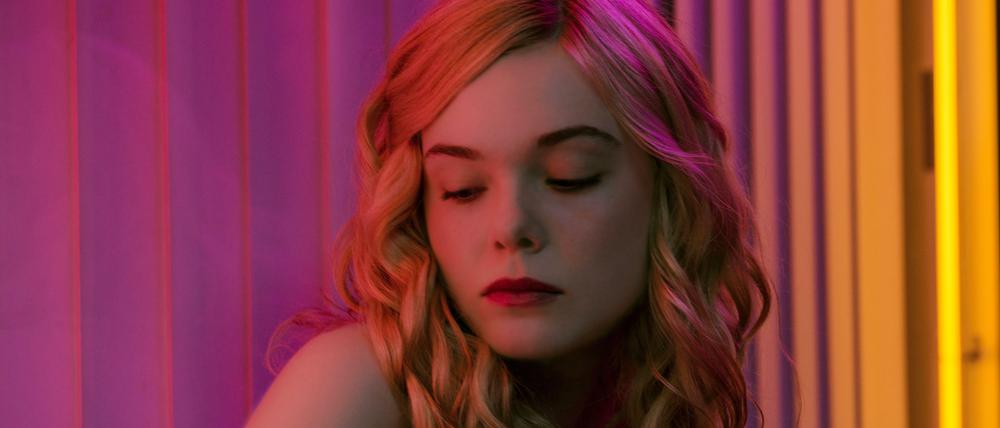 Am Ziel. Power-Model Jesse (Elle Fanning). 