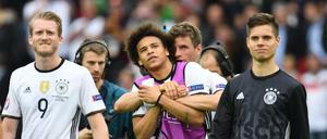 Die neue Mitte. Selbst Thomas Müller hält sich an Leroy Sané. Das kann kein schlechtes Zeichen sein.