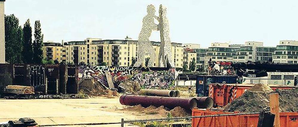 Vor den Tiefbauarbeiten. Das Baugelände von „The Wave“ nach dem ersten großen Aufräumen.